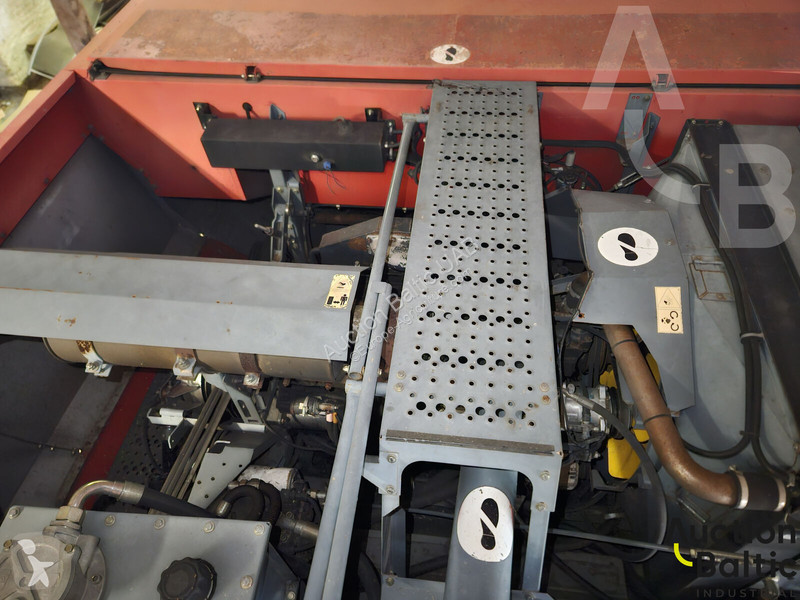 Moisson Massey Ferguson 7256