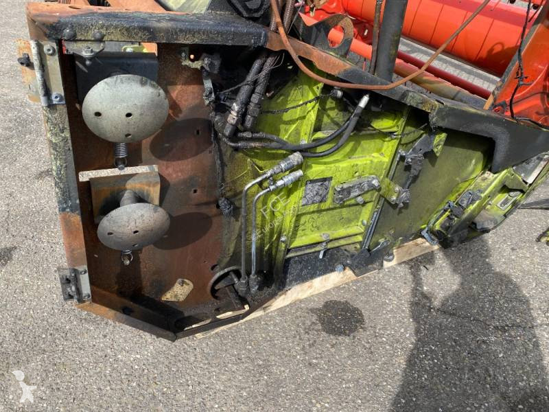 حصاد Claas V 770 Type 528