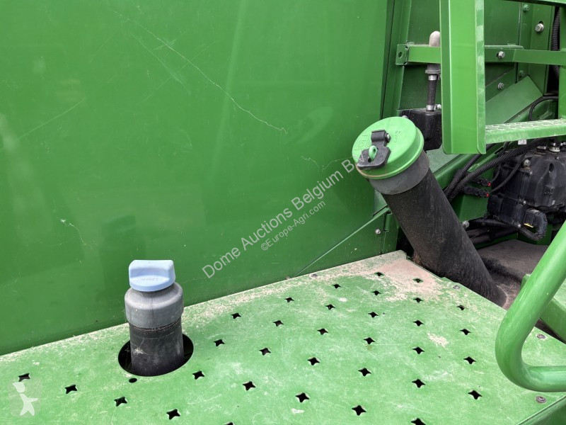 Žně John Deere T560i
