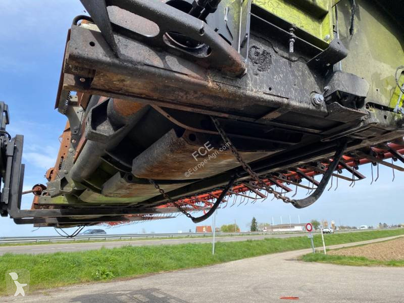 حصاد Claas V 770 Type 528