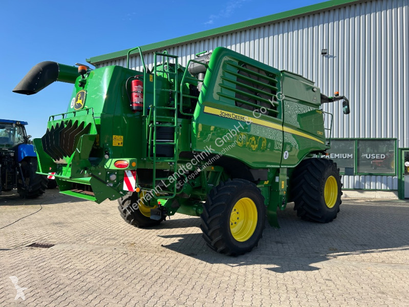 Aratás John Deere  T560