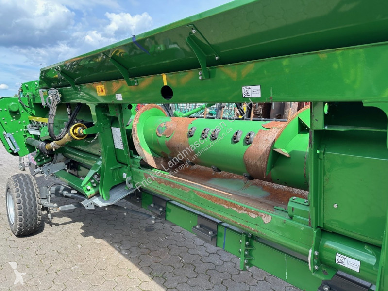 Moisson John Deere  725 X     7,50 mtr.   Demo