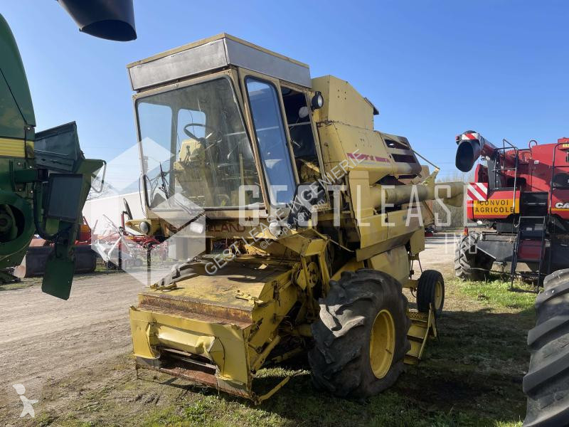 Skörd New Holland  CLAYSON 1540