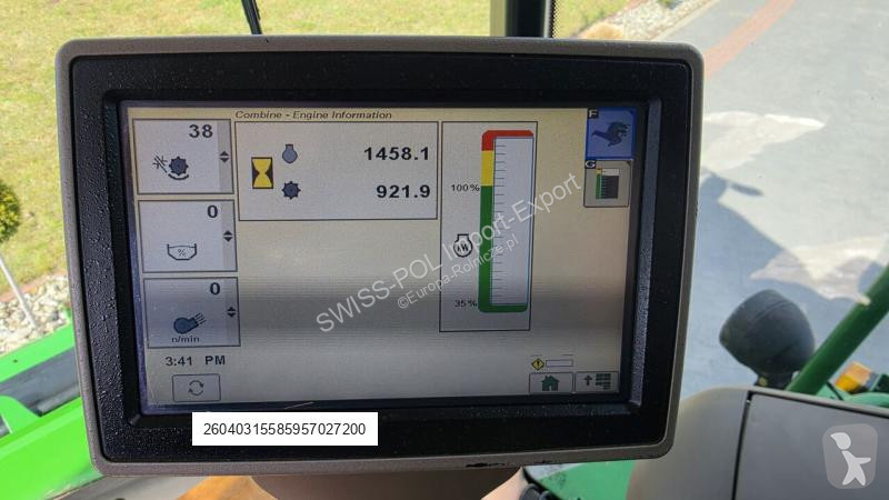 John Deere T550 harvest