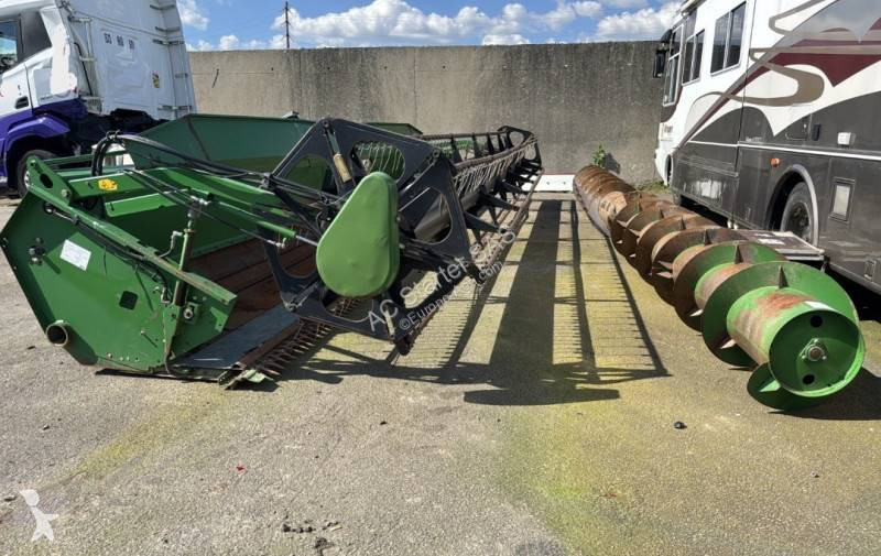 Skörd John Deere 630 R