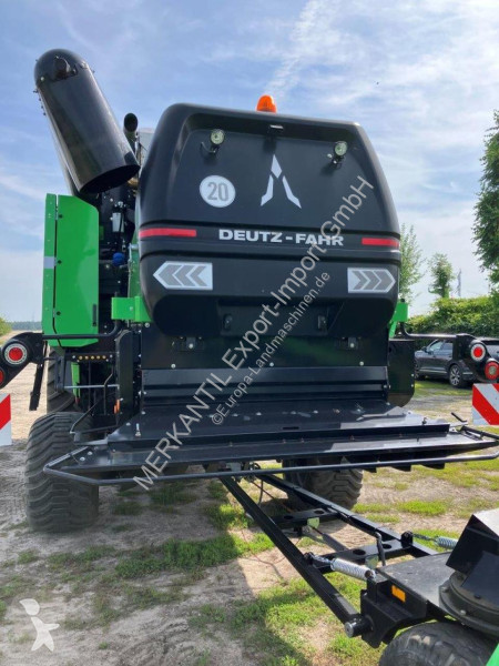Deutz-Fahr  C 7206 TS harvest