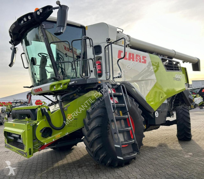 Skörd Claas  Trion 660