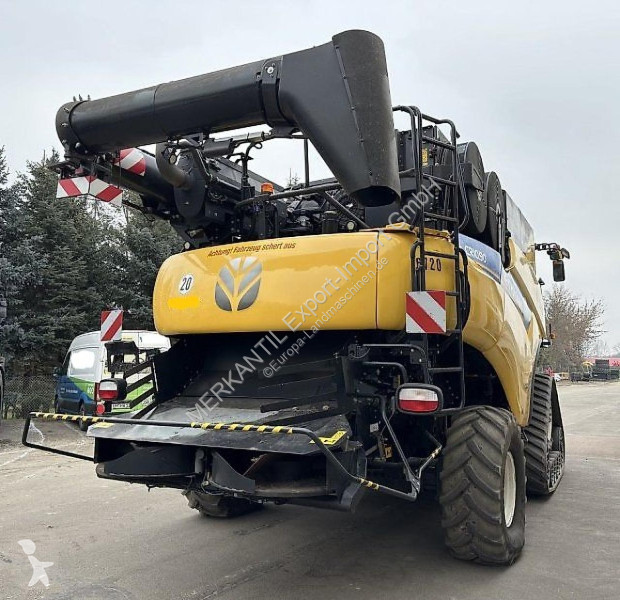 Skörd New Holland  CR 10.90