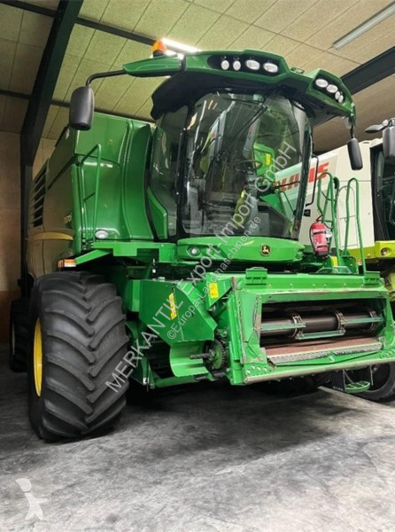 Høst John Deere  T670