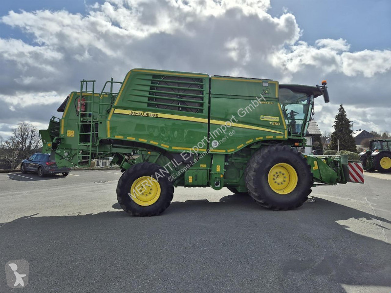Skörd John Deere  T550 Hillmaster