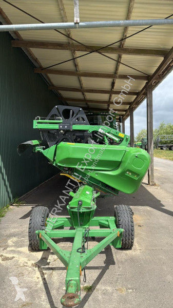 حصاد John Deere  630X
