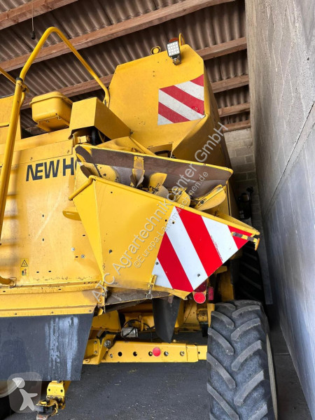 Moisson New Holland  TF 76