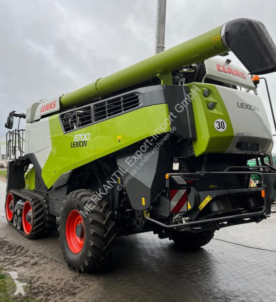 Moisson Claas  Lexion 8700 TT
