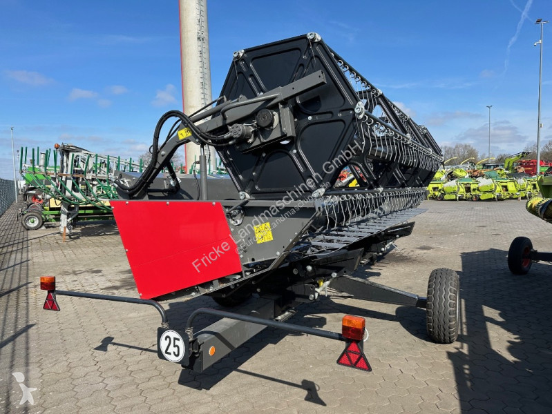 Høst Massey Ferguson  7344 Activa  Nur 18...