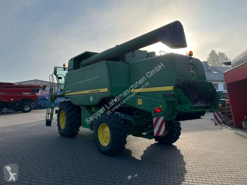 John Deere  W540 harvest