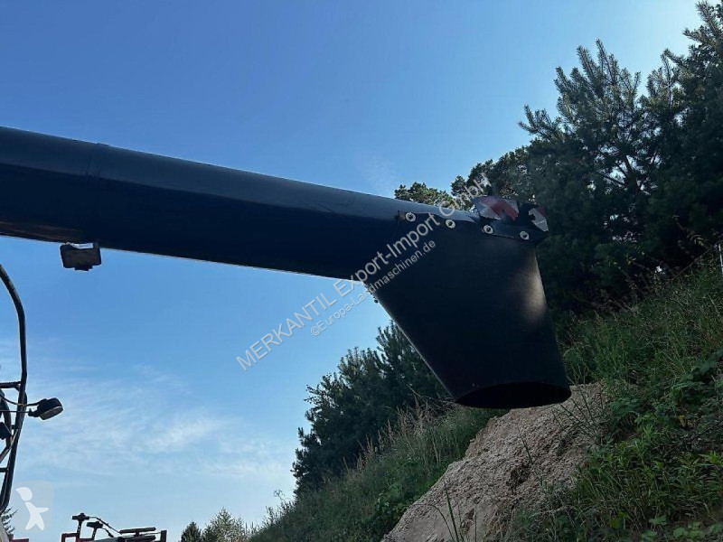 Skörd New Holland  CR 9070 Elevator