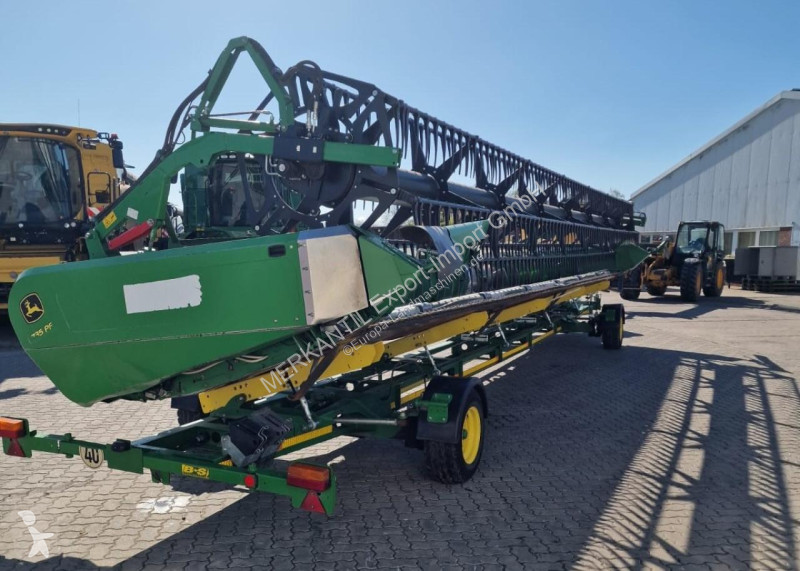 Moisson John Deere  S785i