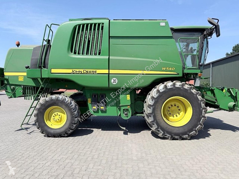 Żniwa John Deere  W540 mit Raspvorsatz