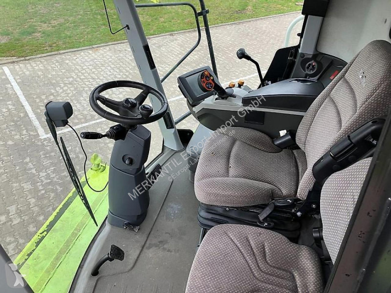 Moisson Claas  Tucano 440