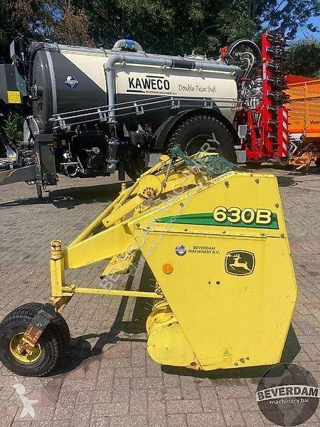 Moisson John Deere Pick-up 630B