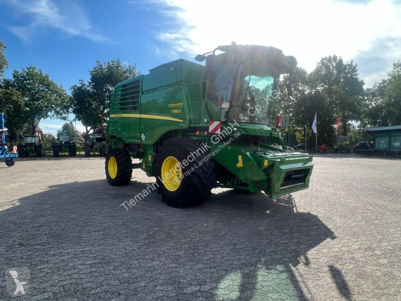 Moisson John Deere  T560