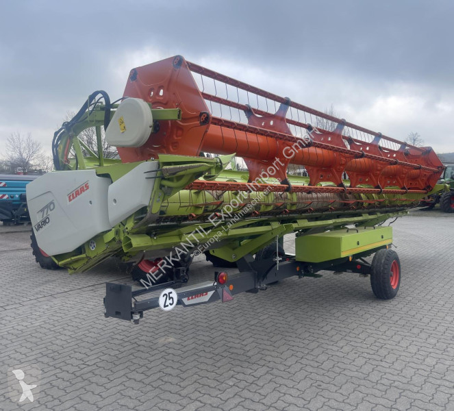 Skörd Claas  Trion 650