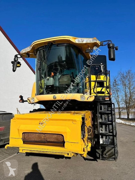 Moisson New Holland  CR 980 mit Smart Steer...
