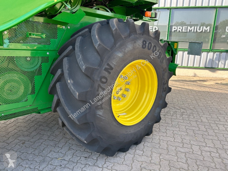 Aratás John Deere  T560