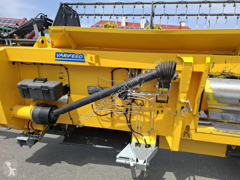 Moisson New Holland  CX6.80 4x4