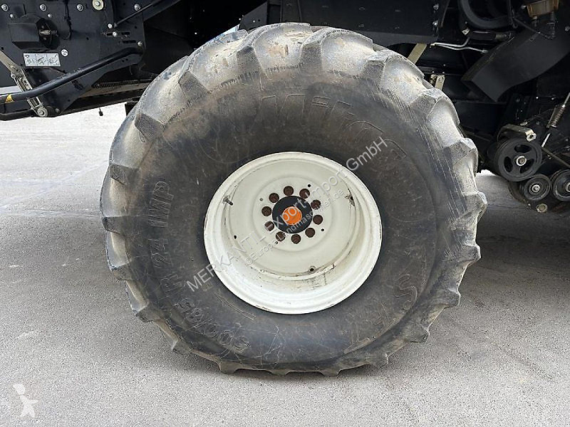 Skörd New Holland  CR 10.90