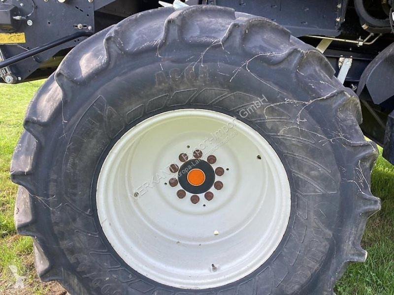 Skörd New Holland  CR 9.90