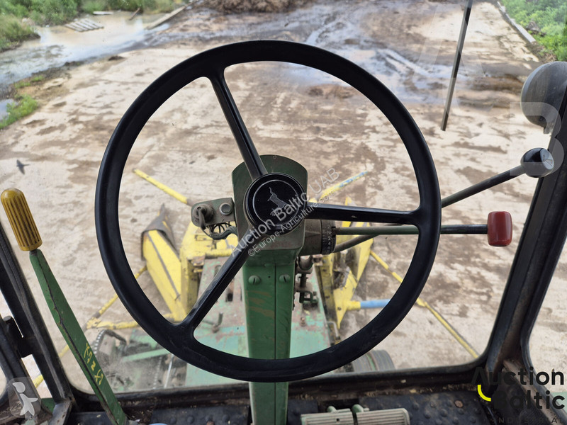 Жатва John Deere