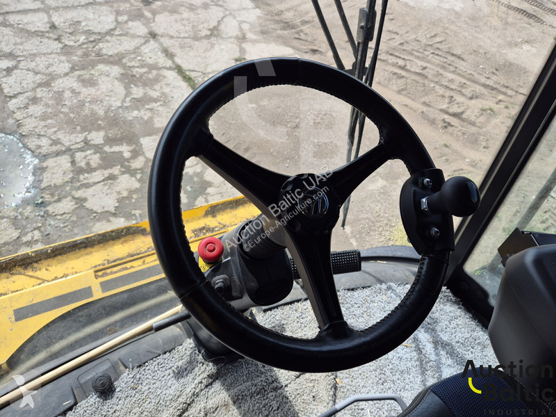 Cosecha New Holland CR 8.90
