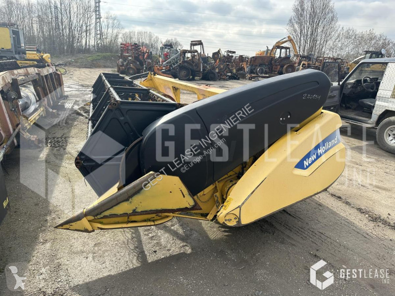 Moisson New Holland  24