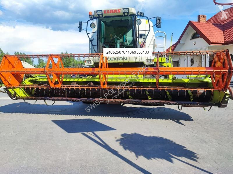 Moisson Claas Lexion 450
