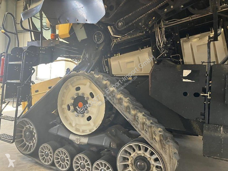 Skörd New Holland  CR 10.90