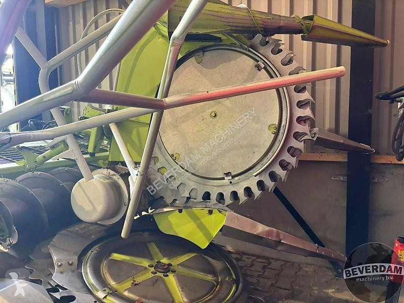 Claas RU 600 harvest