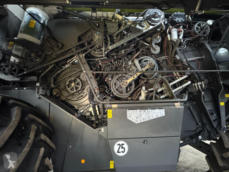 Mietitura Claas  Lexion 6700
