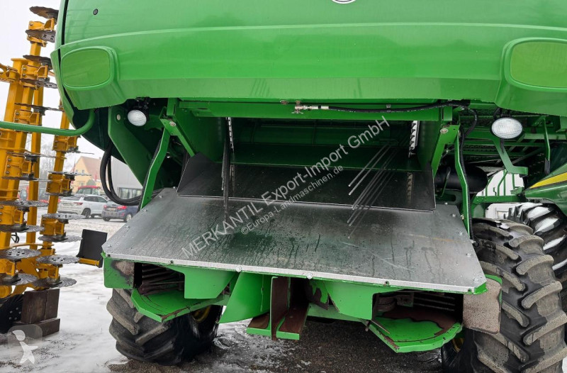 Moisson John Deere  S690i