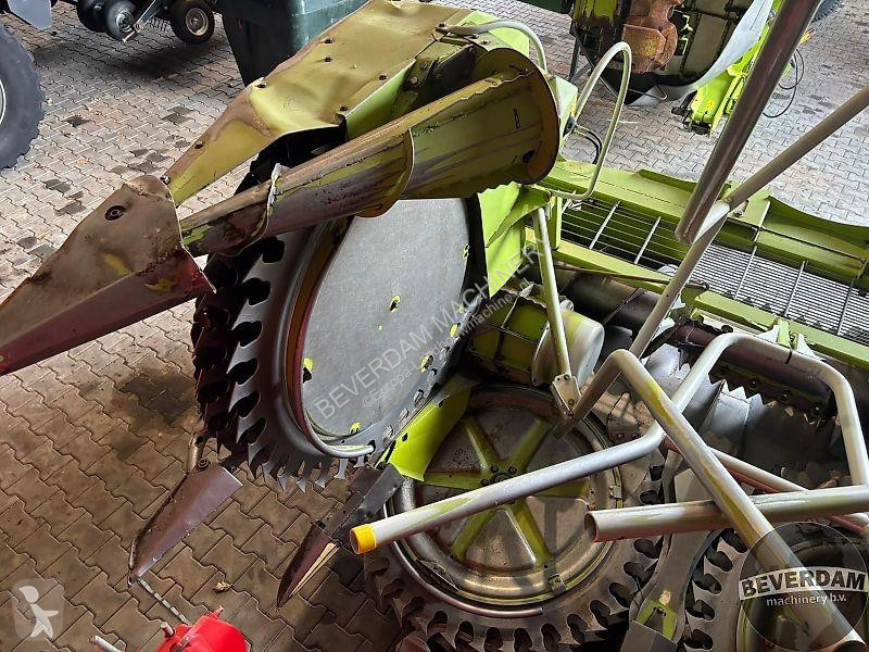 Claas RU 600 harvest
