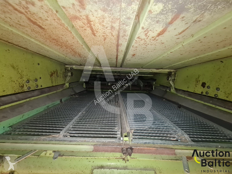 Moisson Claas Dominator 208 Mega