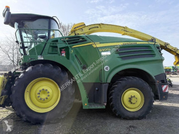 Ensileuse automotrice John Deere