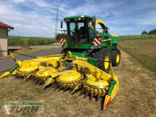 John Deere 7400 Allrad used Self-propelled silage harvester