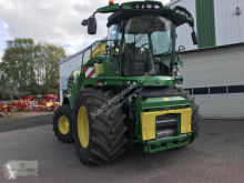 John Deere 8400 新车 Self-propelled silage harvester