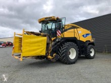Siláž New Holland FR 9040 Samochodná rezačka ojazdený