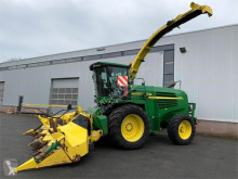 John Deere 7700 HAK Ensileuse automotrice occasion