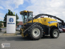 Ensileuse automotrice New Holland FR 700