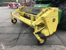 Podbieracze do zbioru trawy John Deere 630B