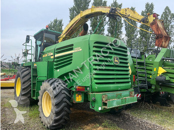 Insilamento John Deere 7700