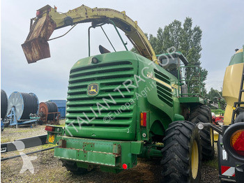 Insilamento John Deere 7700